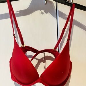 Victorias Secret Push Up Bra size 36B